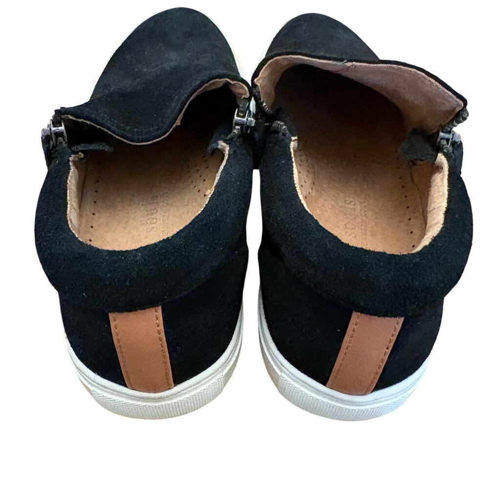 Gentle Souls by Kenneth Cole Black Suede Lowe Slip On Sneakers 7 - Picture 3 of 7